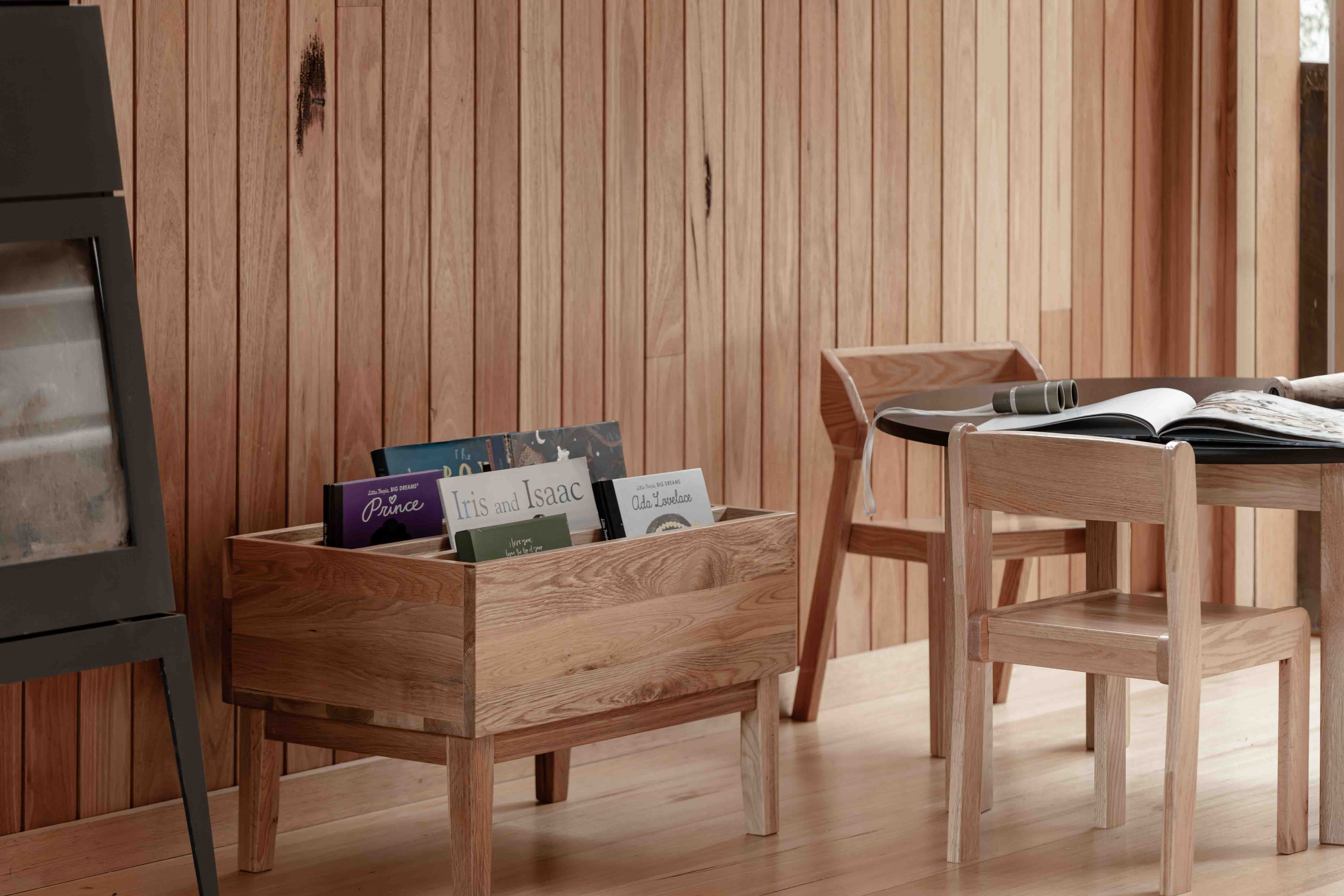 Book Stand Oak