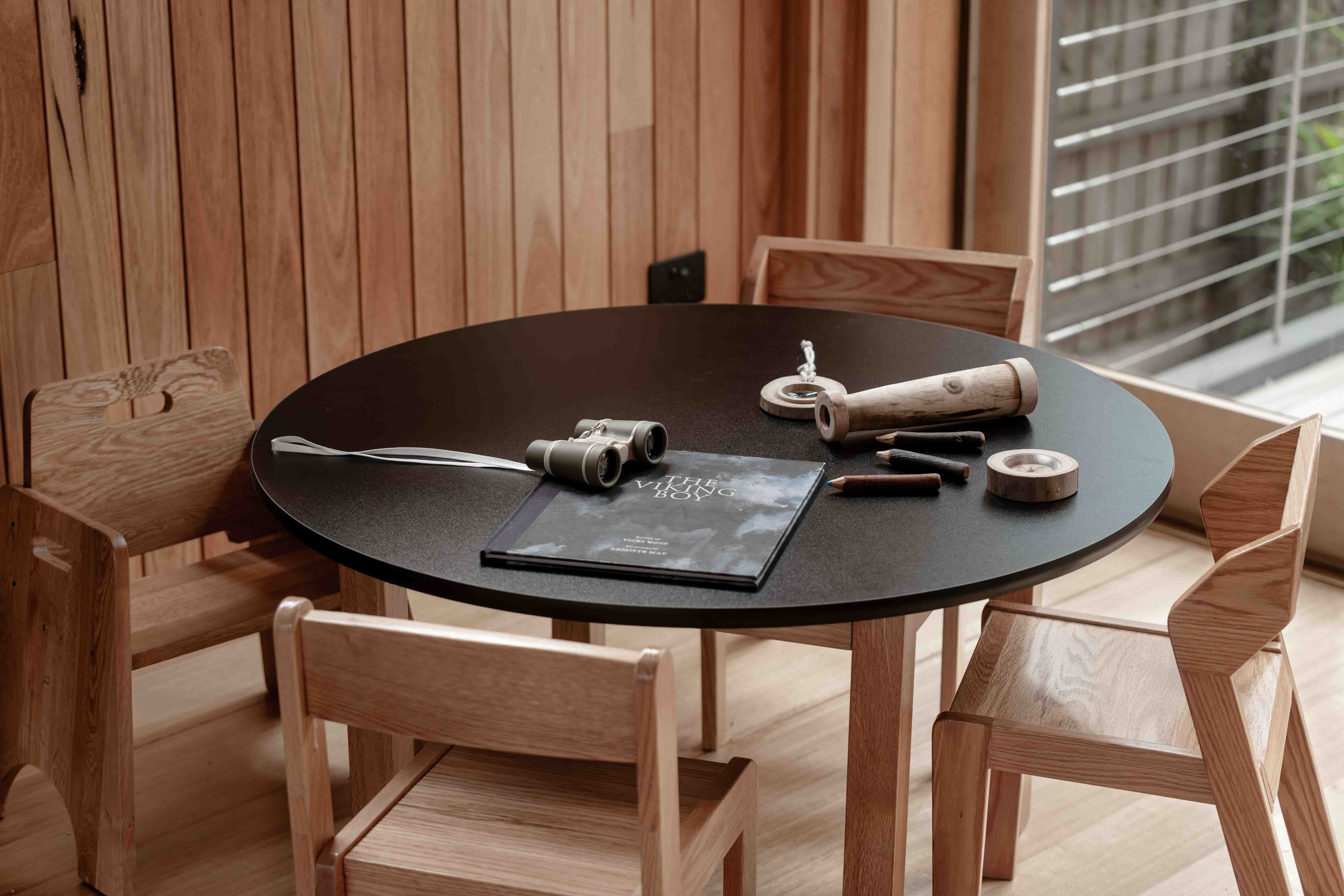 Table Top Round Black 90cm