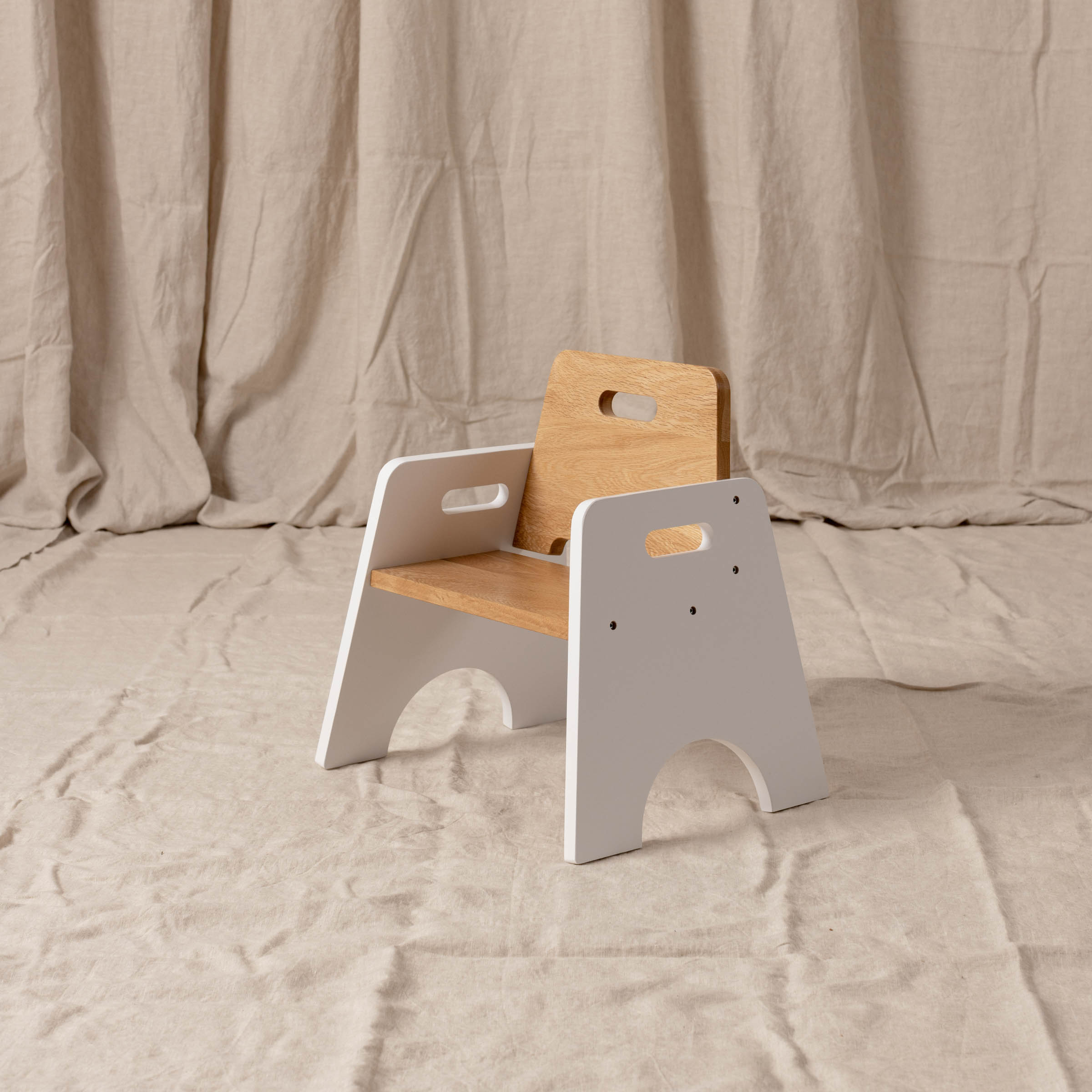Gus Stacking Chair Multi 20cm