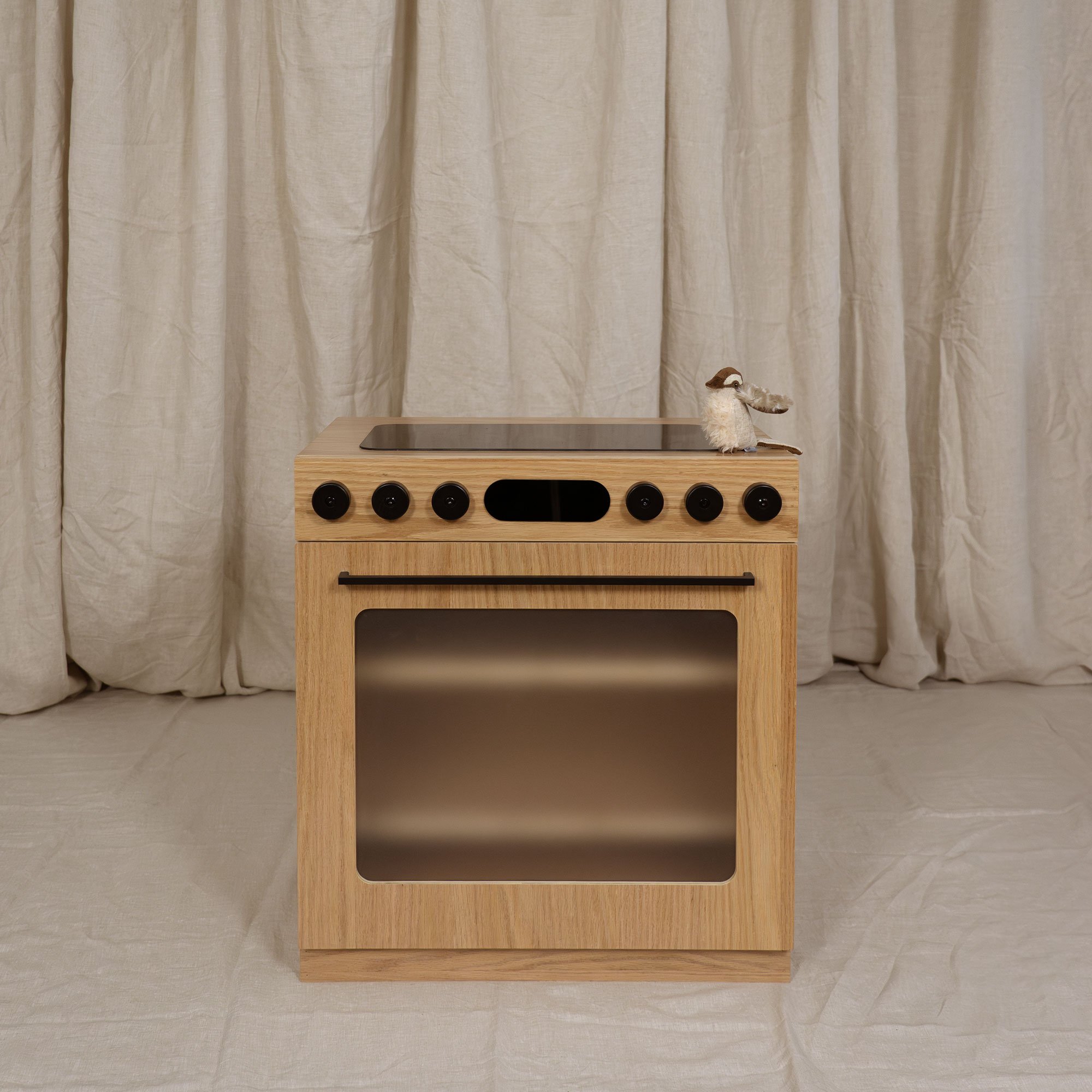 Oak Fluted Oven