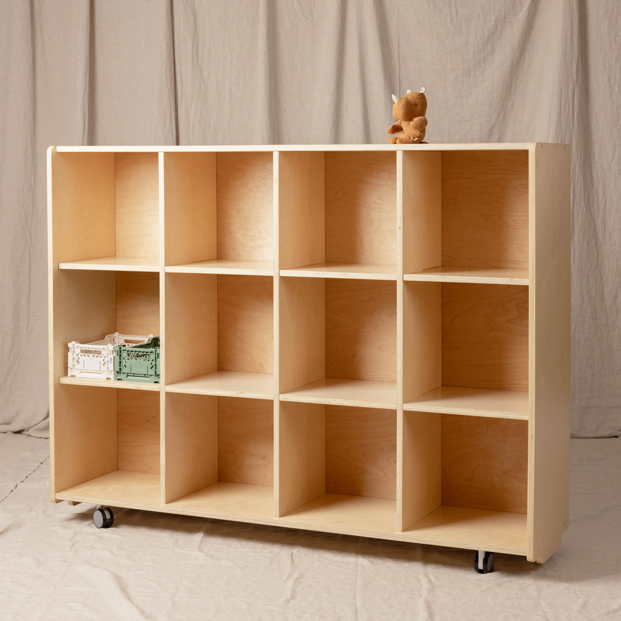 12 Hole Cubby, Natural