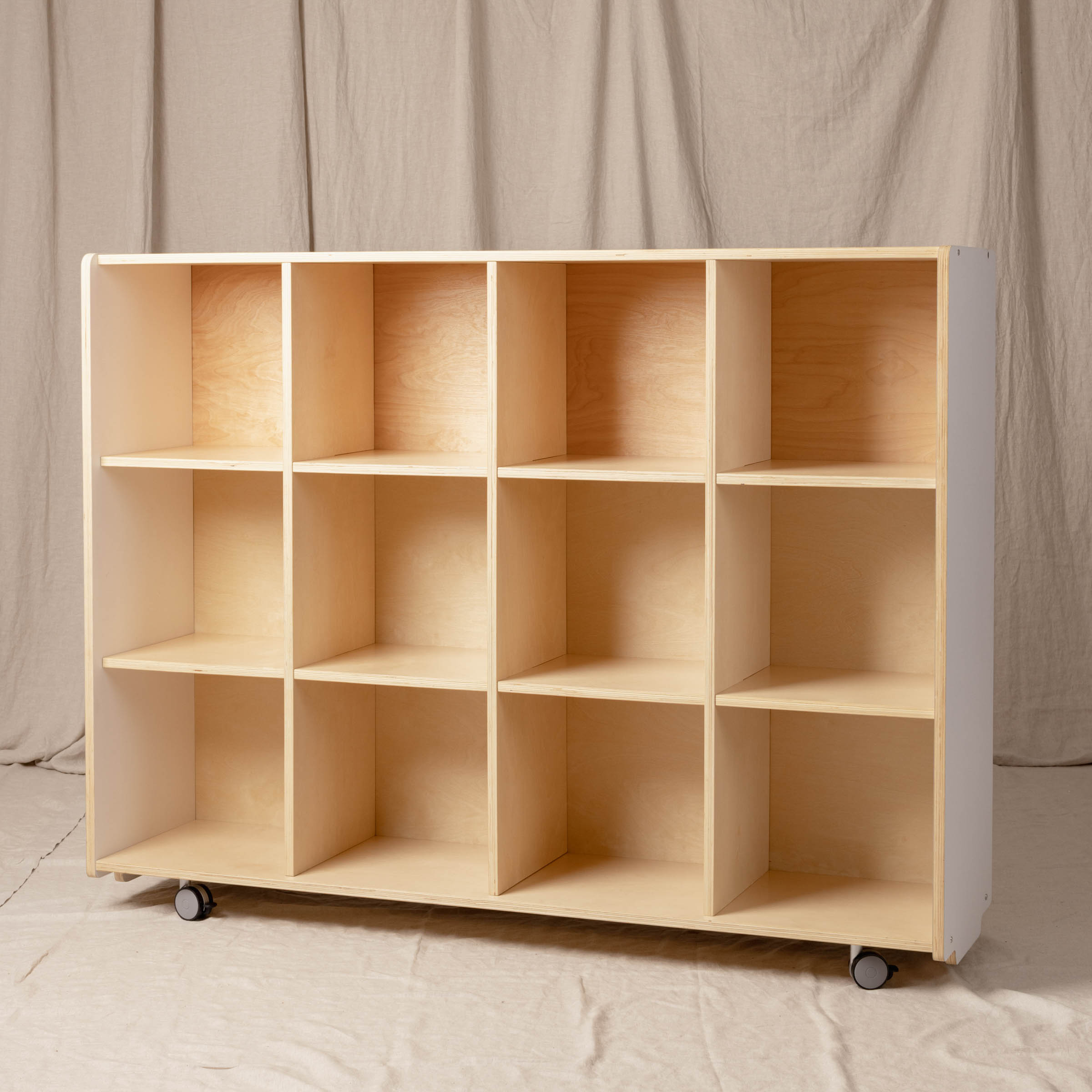 12 Hole Cubby, White and Natural